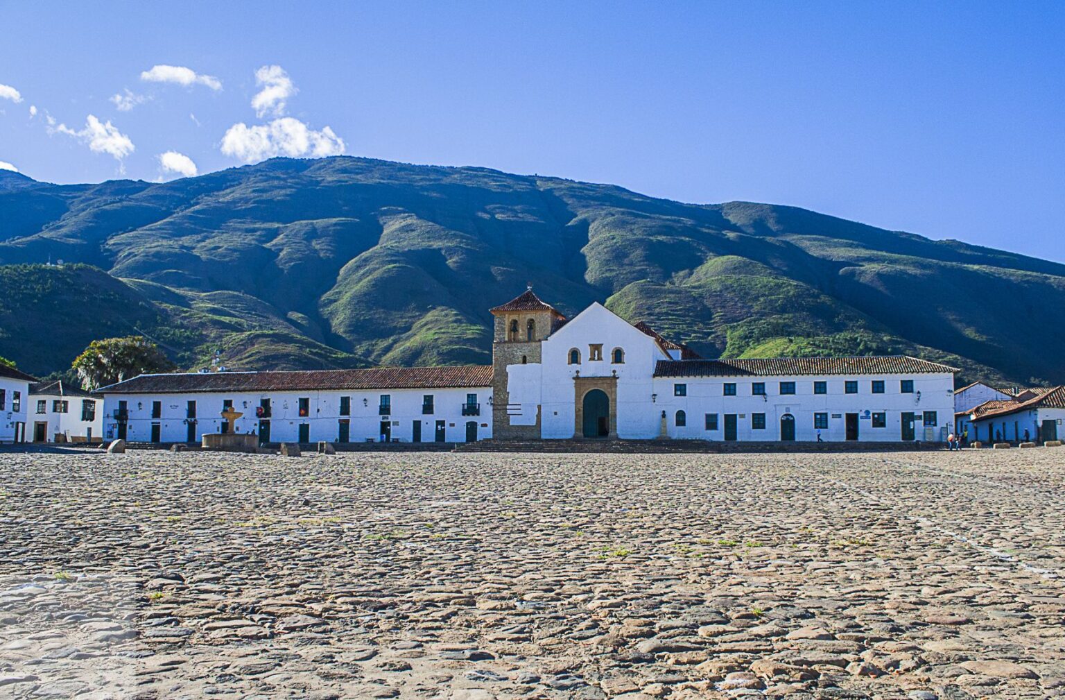 Viaje a COLOMBIA VI: Zipaquirá, Chiquinquirá, Raquira y Villa de Leyva ...