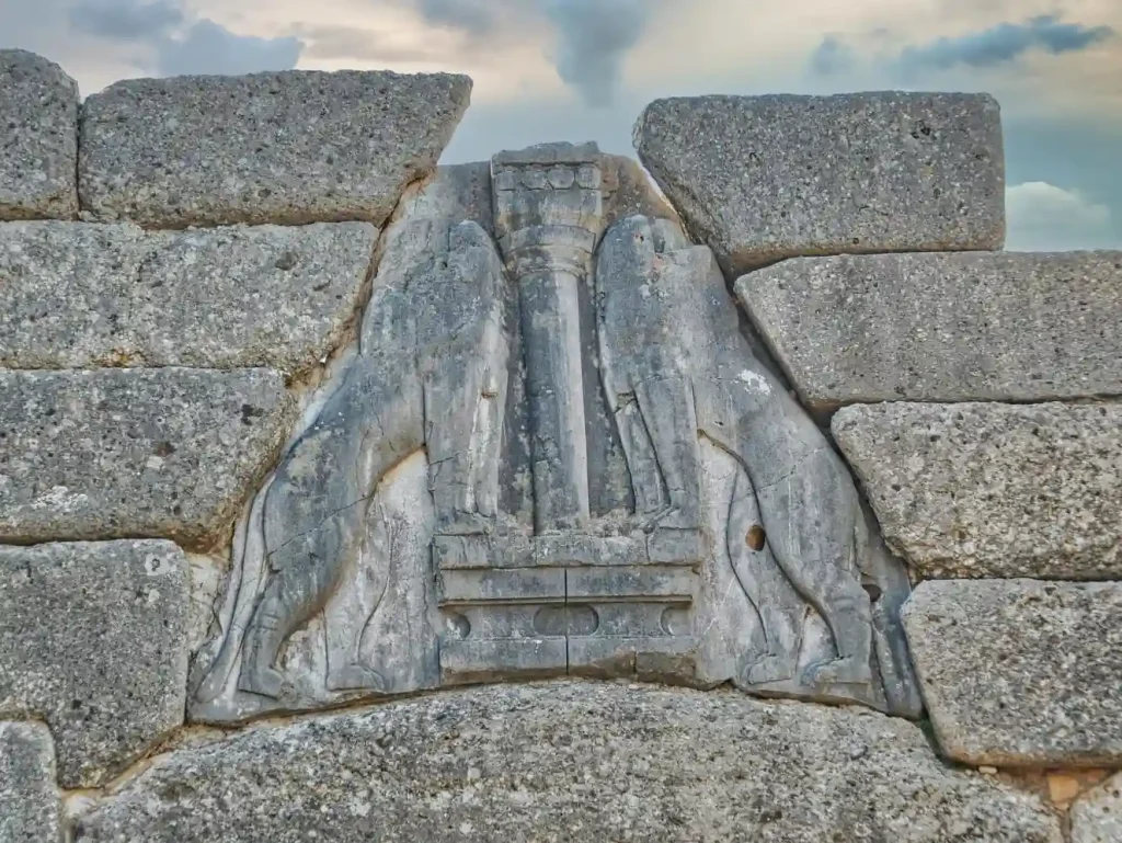 Puerta de los Leones Puerta de los Leones